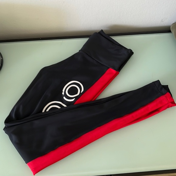 Woman’s legging hipkini legging, size medium, black, red - Picture 1 of 6